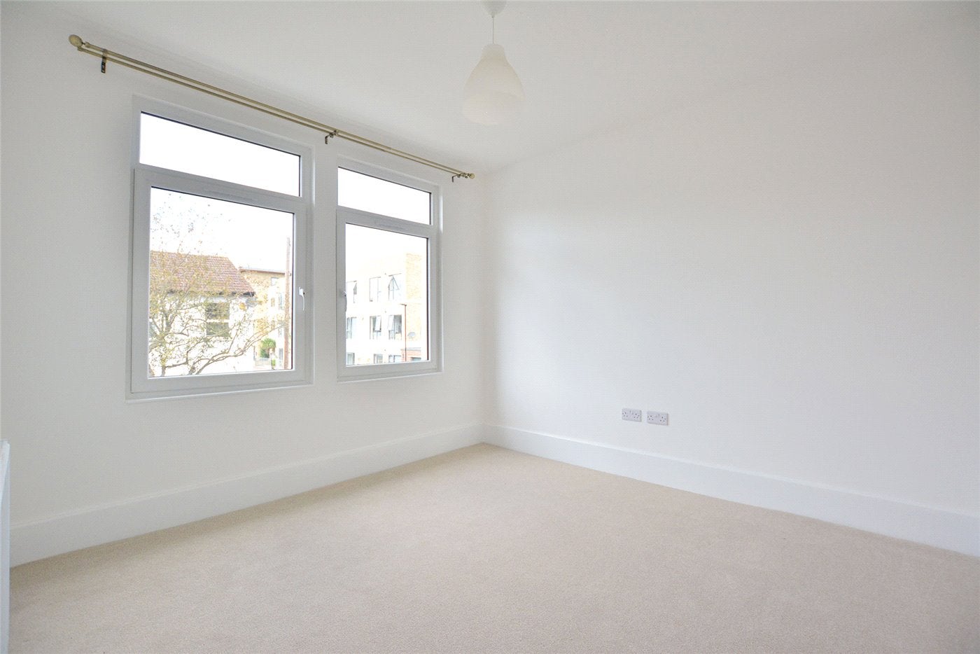 Flat Aldeburgh Street in Greater London