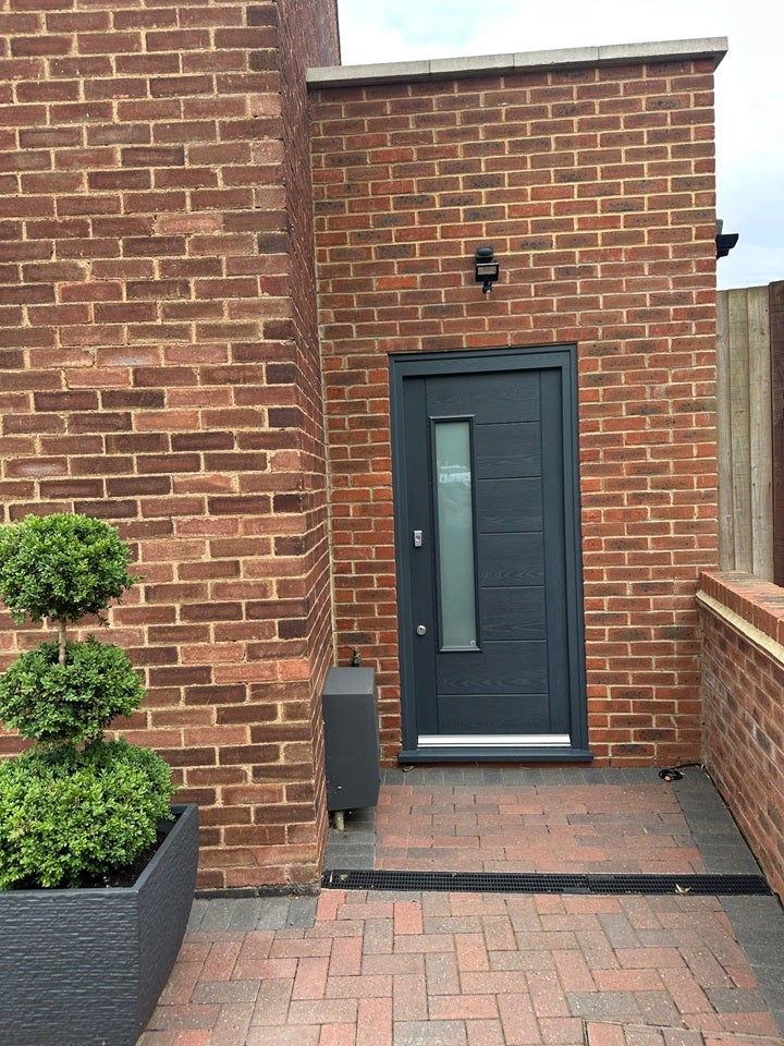 Flat Dacre Gardens in Hertsmere