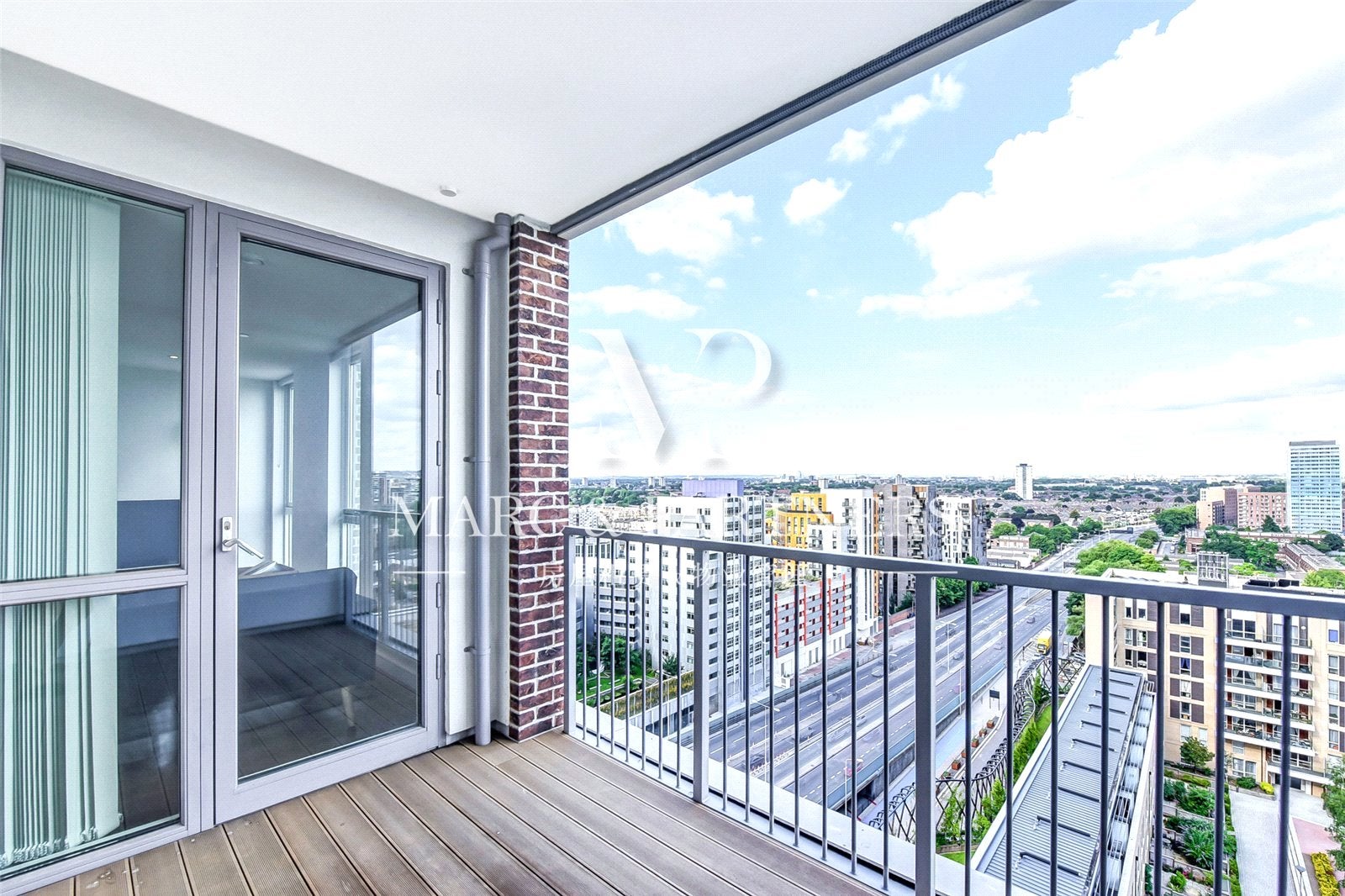Flat Terry Spinks Place in London