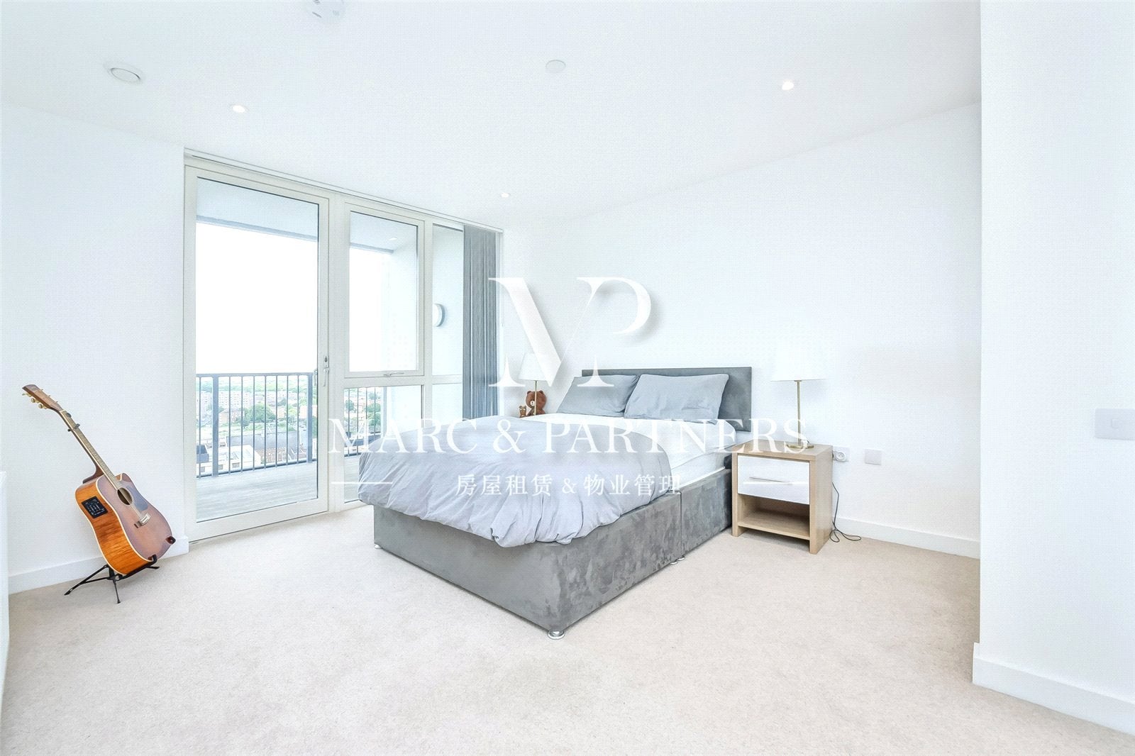 Flat Terry Spinks Place in London