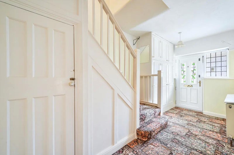 Room Windermere Avenue in Greater London