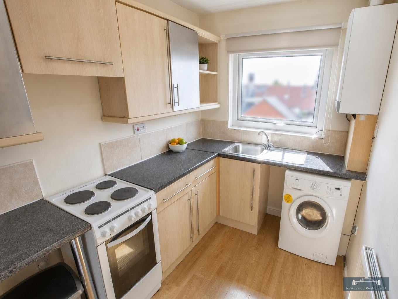 Flat Grosvenor Road in Newcastle upon Tyne