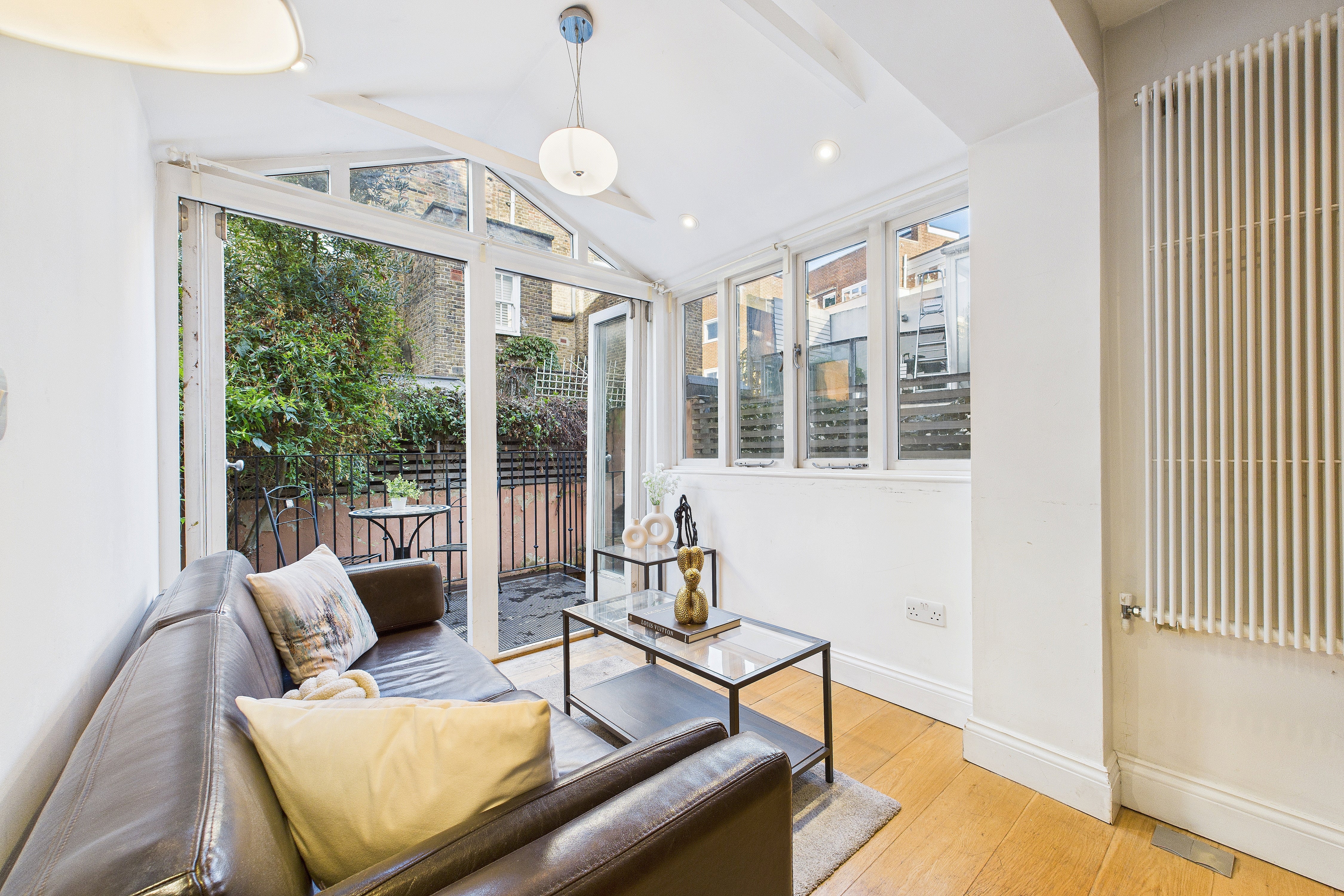 Flat Edith Grove in Greater London