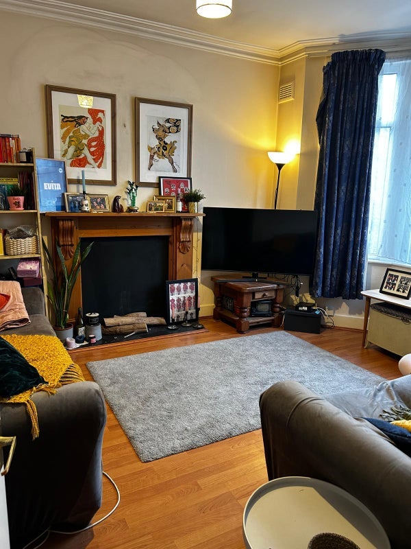 Room Murray Road in Greater London