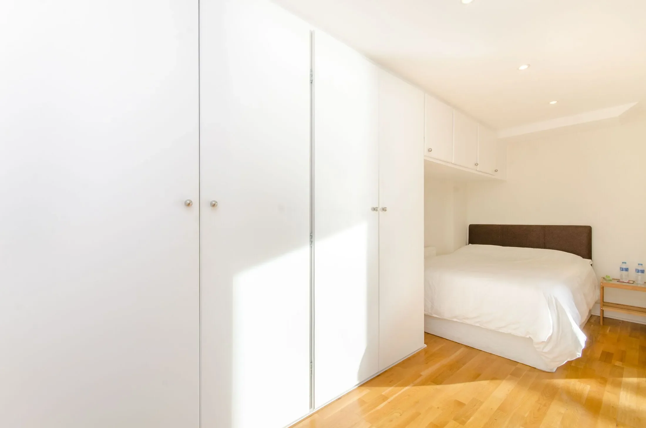 Flat Cold Harbour in Greater London