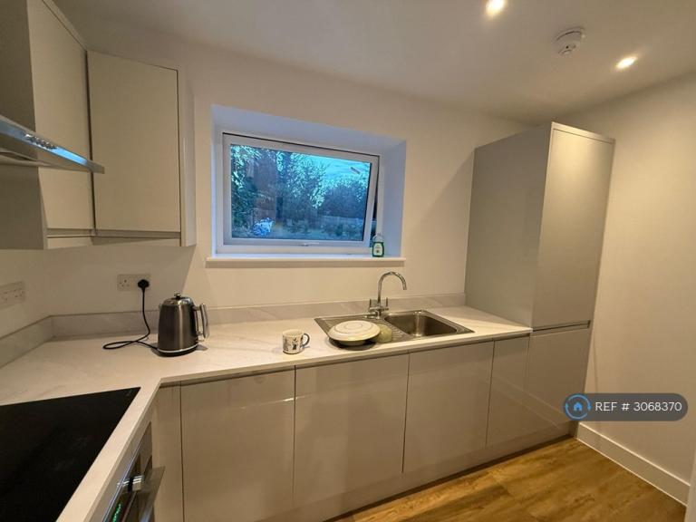 Flat London Road in Chalfont St Giles