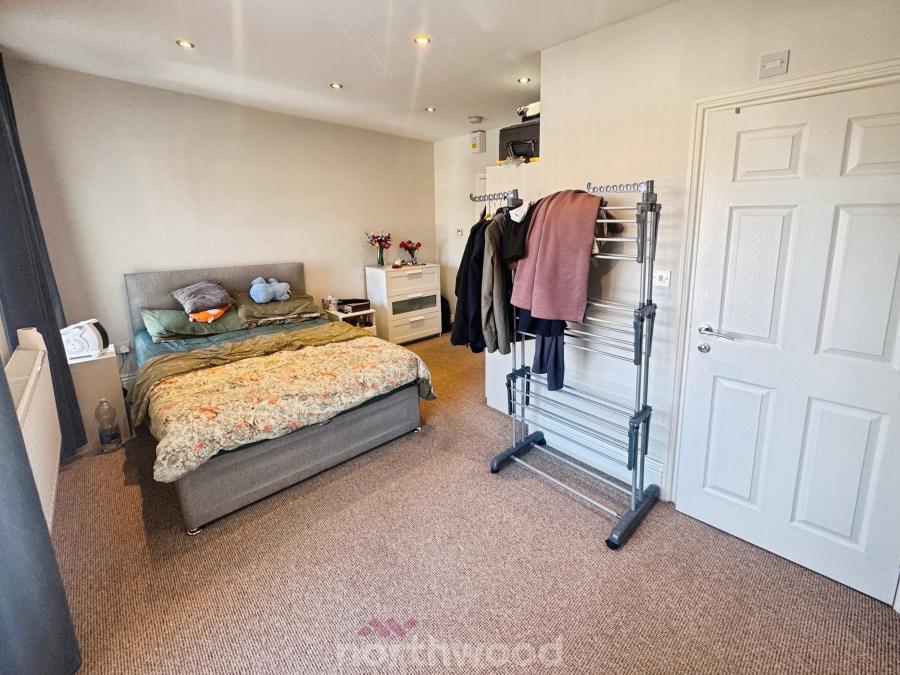 Room North Eastern Road in Doncaster