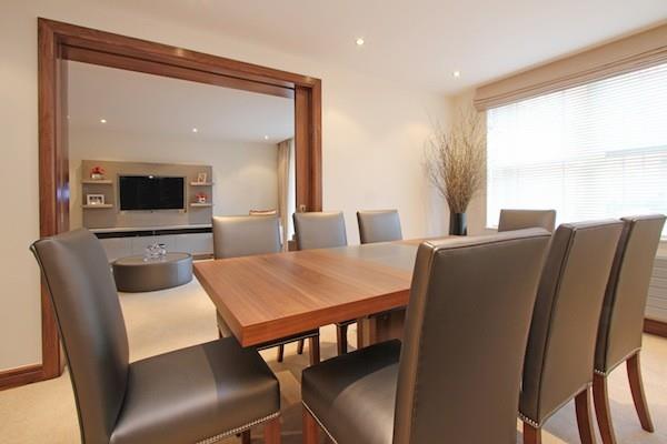 Flat Ennismore Gardens in City of Westminster