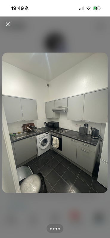 Room Lavender Hill in Greater London