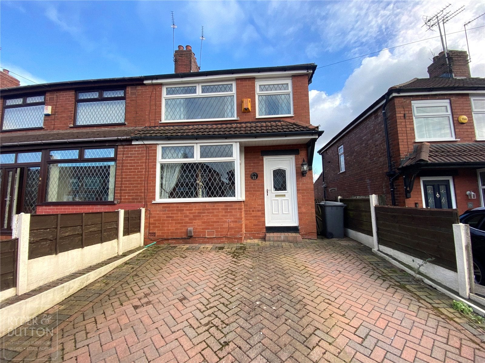 House Selkirk Road in Chadderton