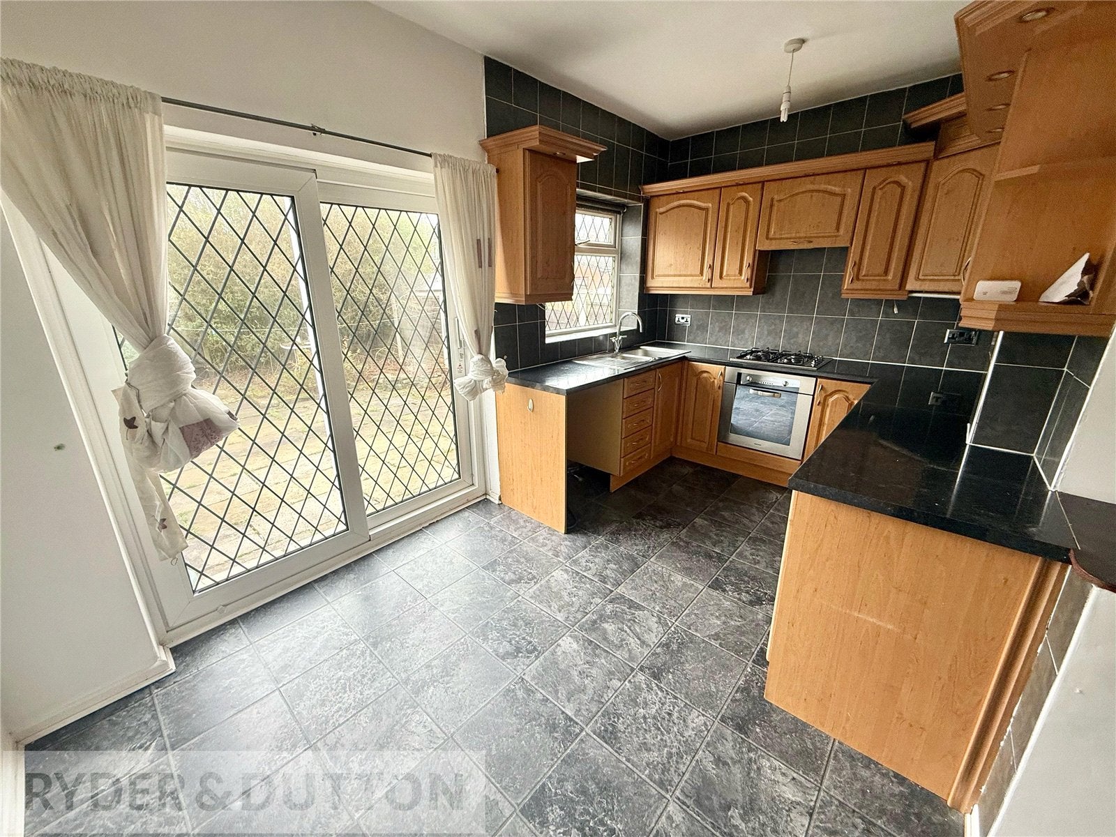 House Selkirk Road in Chadderton