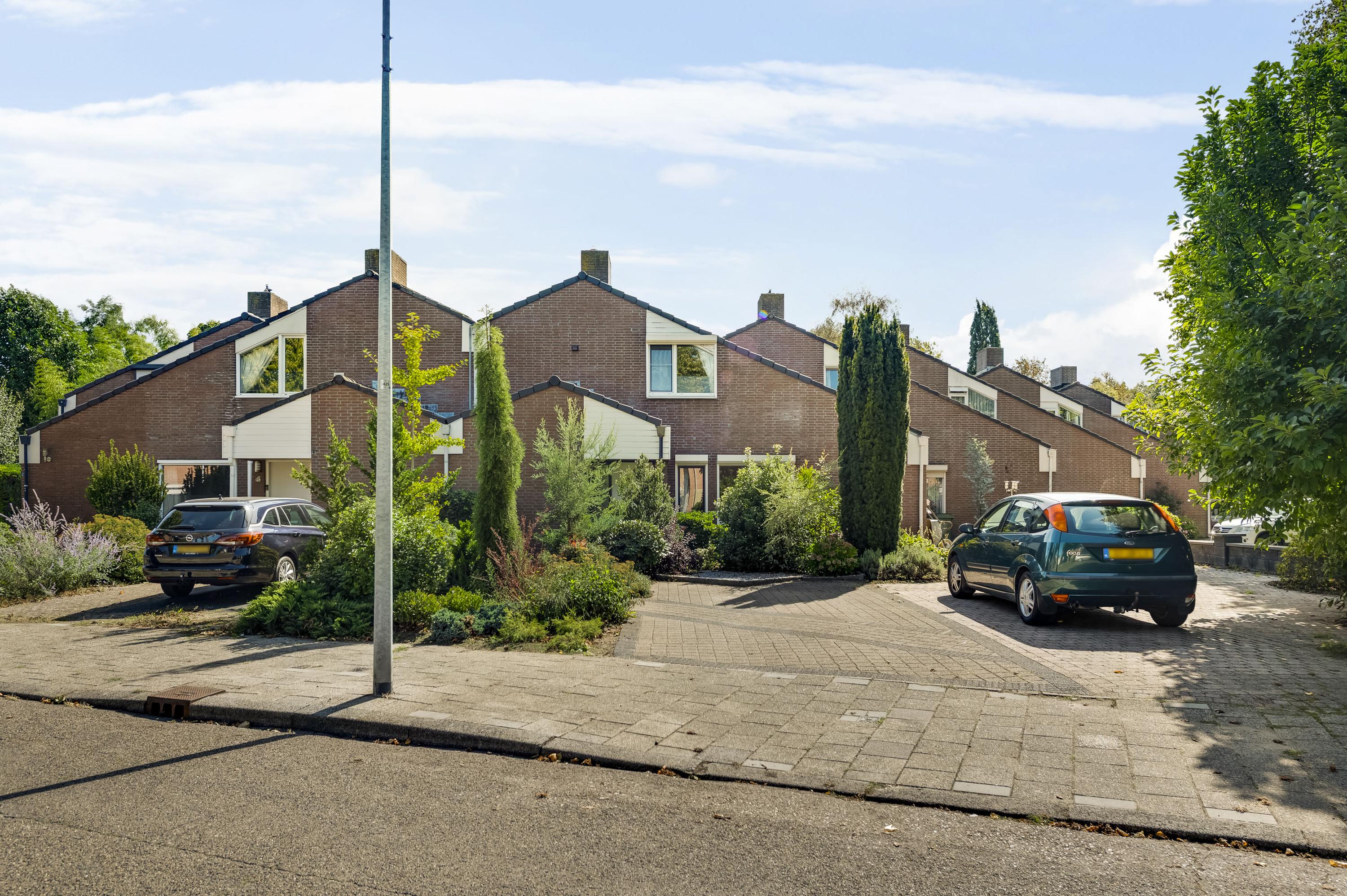 Huis Hogerweide 1 in Weert