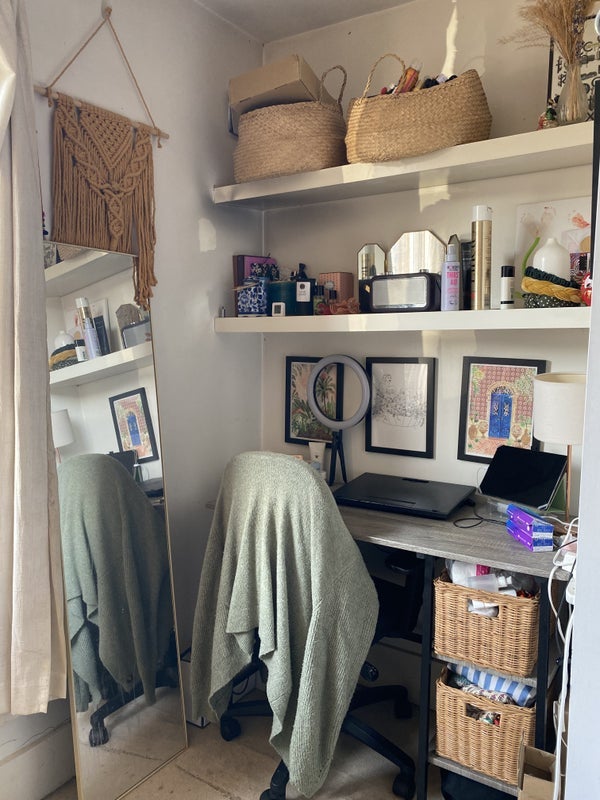 Room Gowrie Road in Greater London
