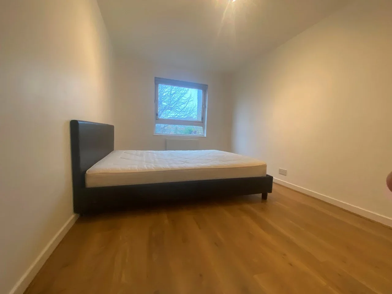 Flat Bartholomew Close in Greater London