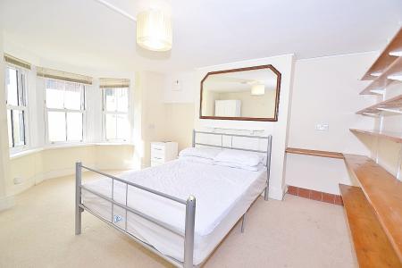Room Victoria Road in Cambridge