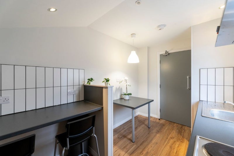 Room Trewhitt Road in Newcastle upon Tyne