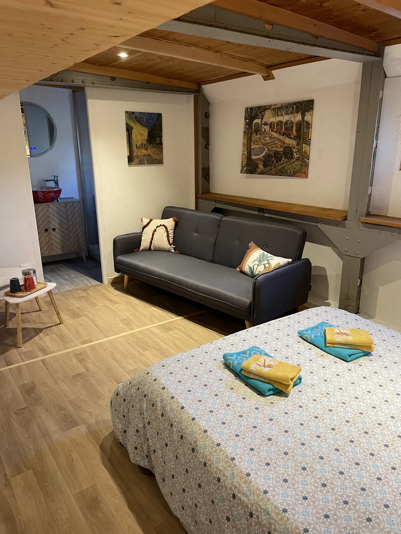 Room Via Rhôna in Arles