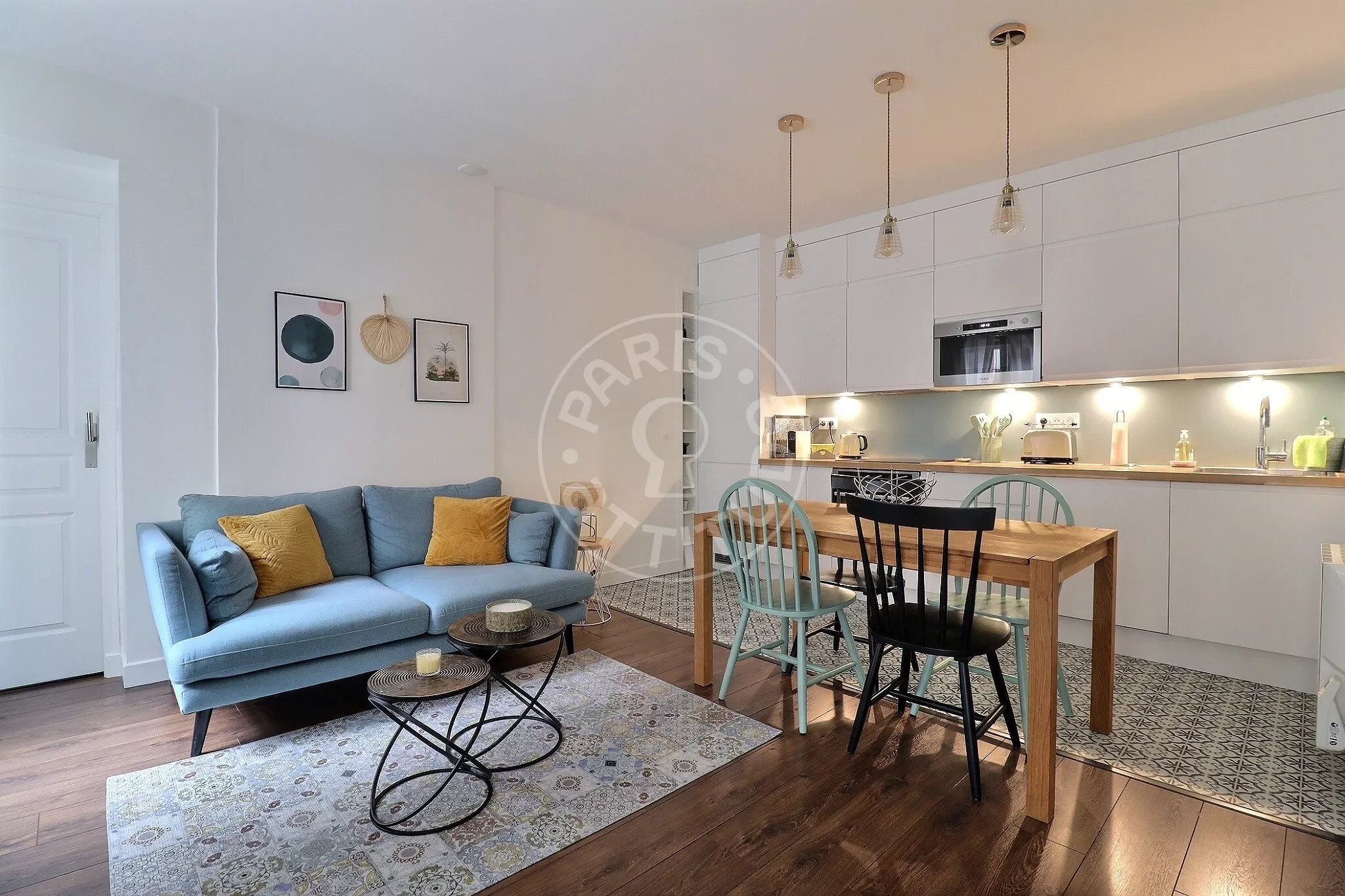 Flat Rue Catherine de La Rochefoucauld in Paris