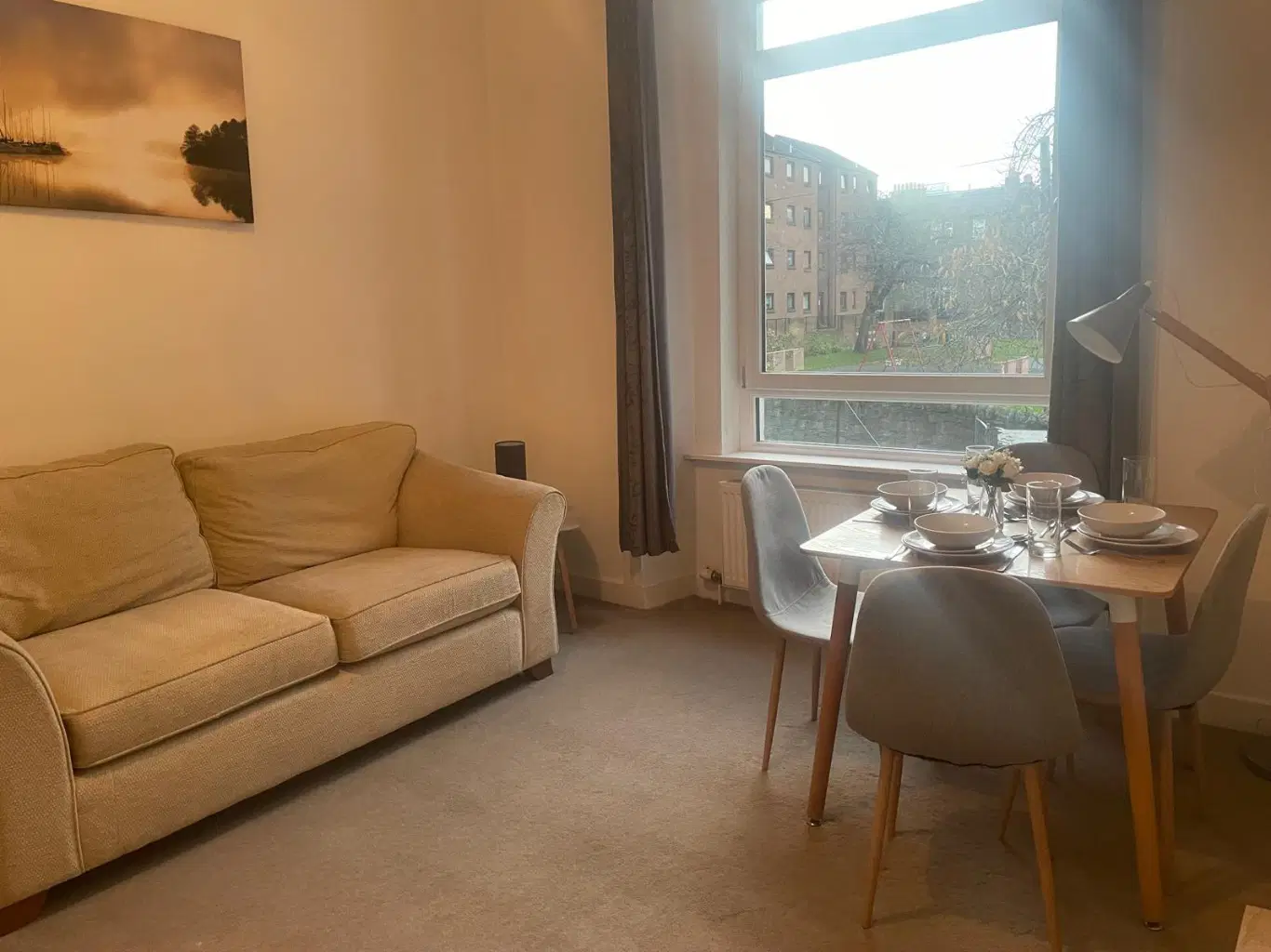 Flat Newton Street in City of Edinburgh