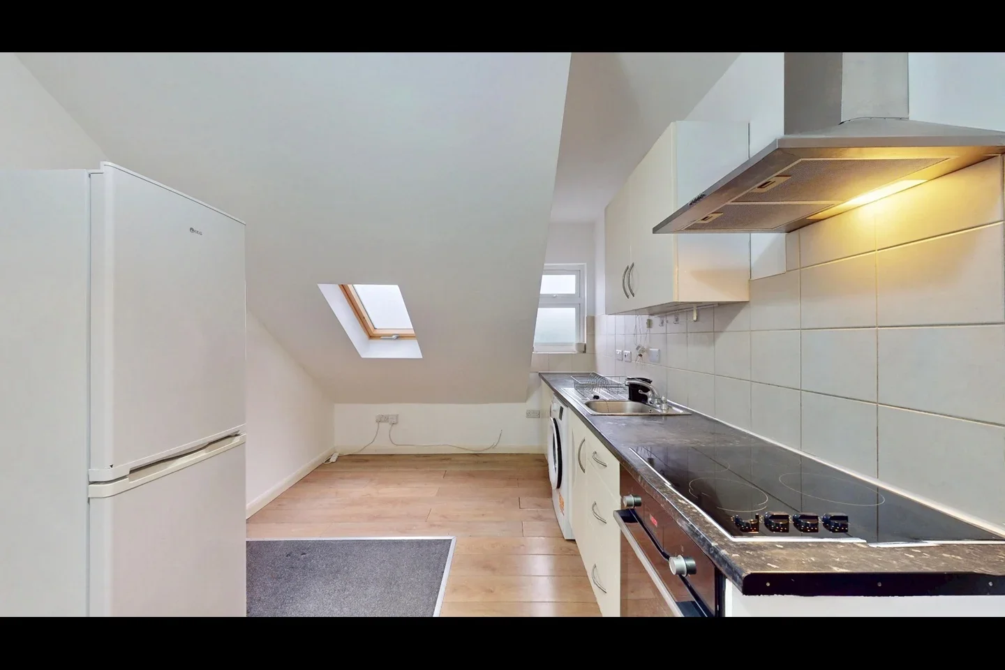 Flat Mountfield Road in Greater London