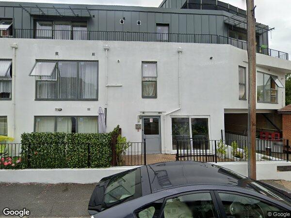 Flat Windsor Close in Greater London