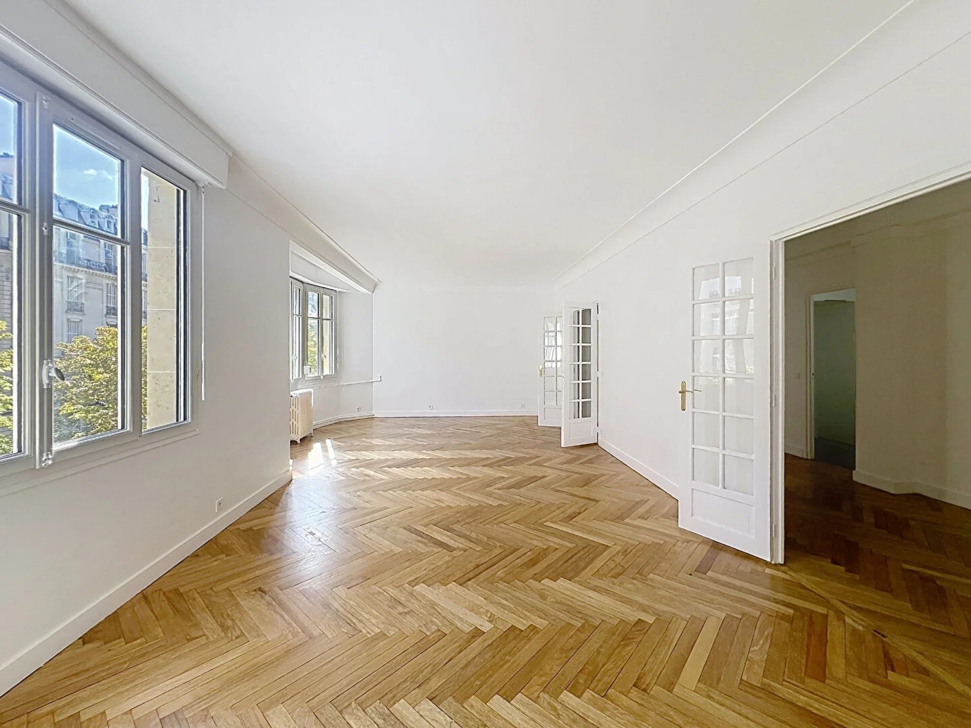Appartement Avenue Hoche à Paris