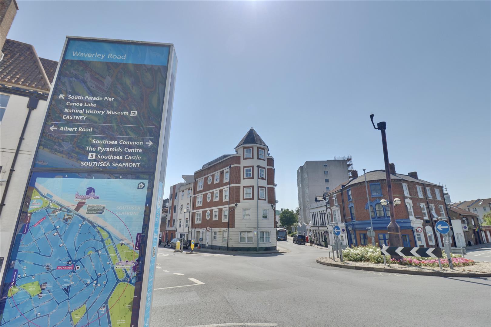 Flat Granada Road in Portsmouth