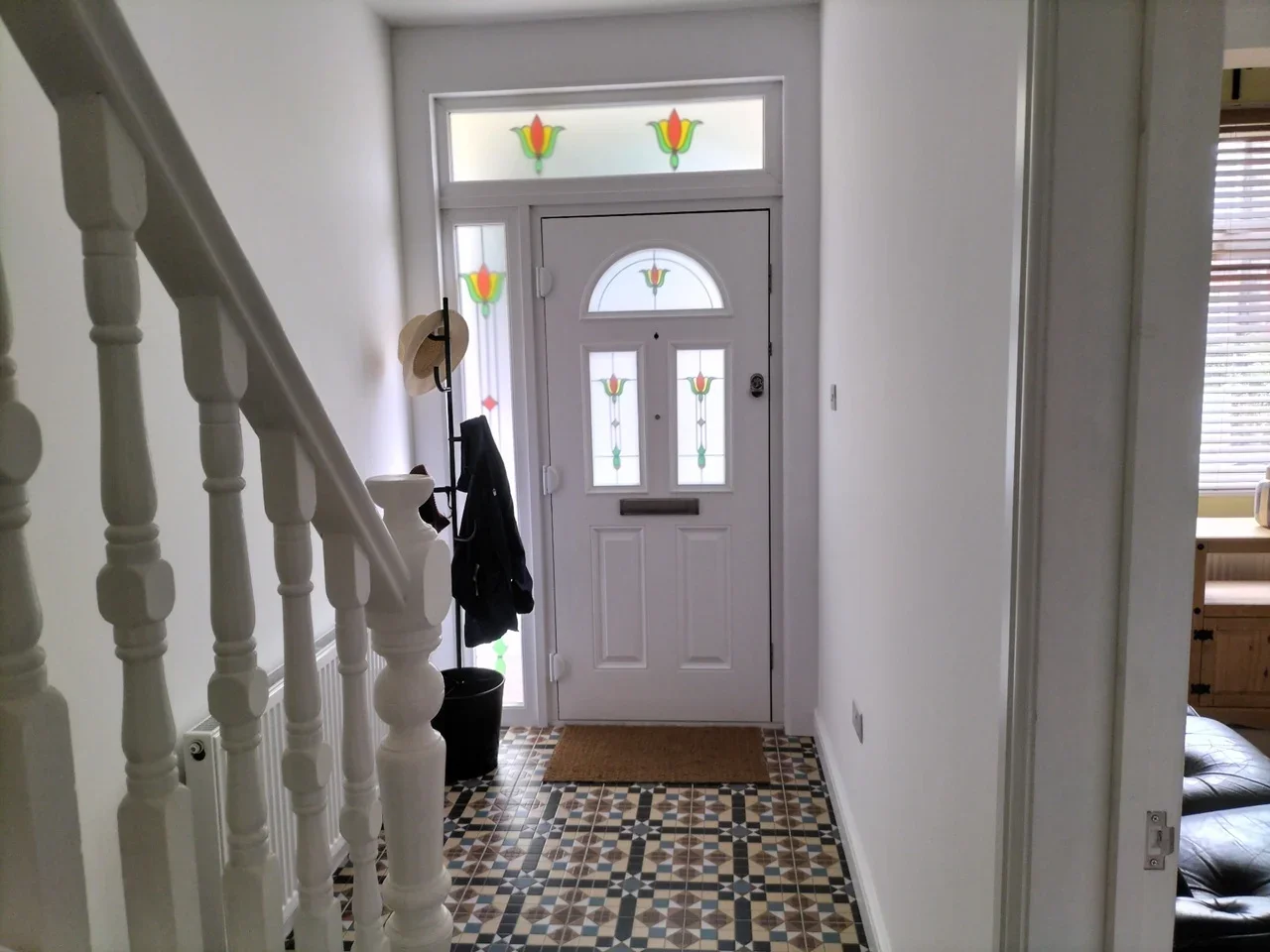 Room Deal Road in Greater London