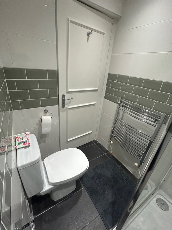 Room Fox Lane in Greater London