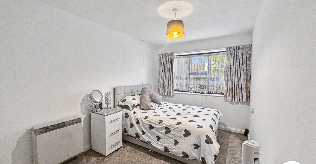 Flat Court Lodge in Greater London