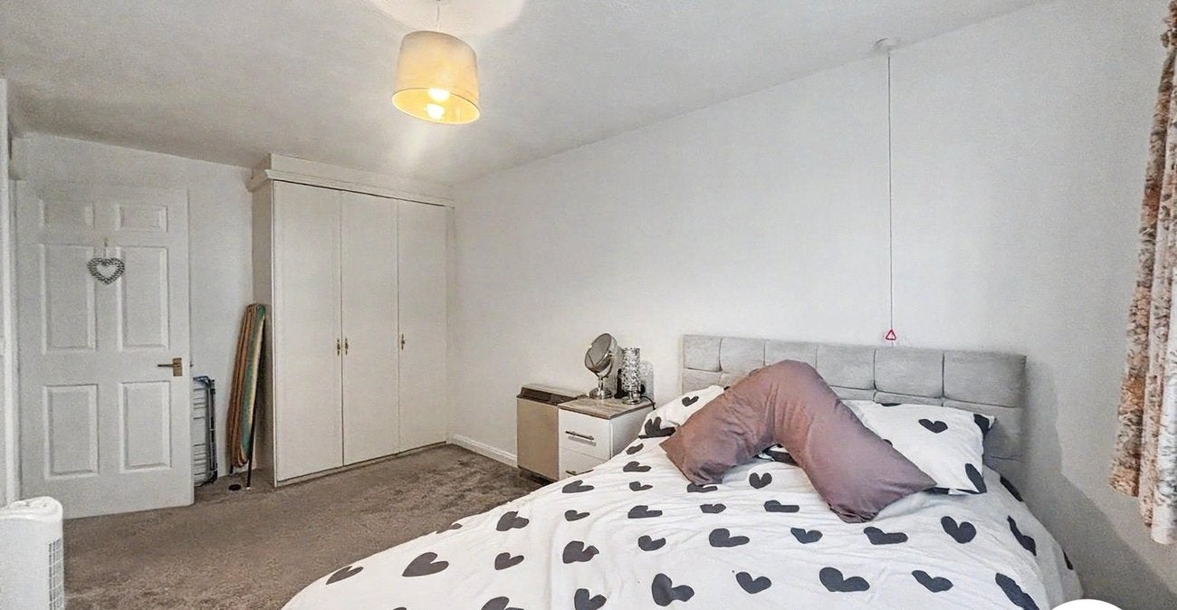 Flat Court Lodge in Greater London