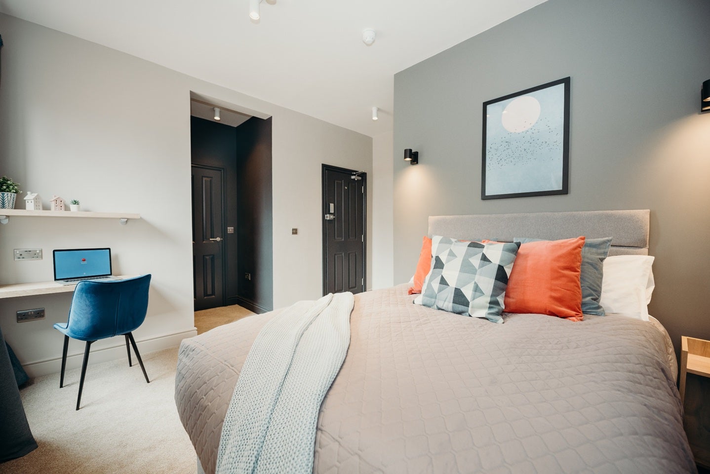 Room Victoria Road in Tamworth