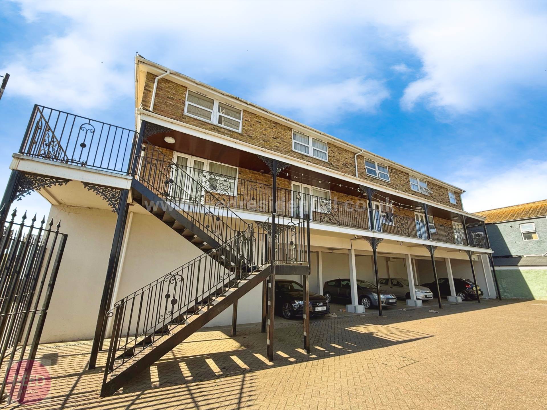 Flat London Road in Southend-on-Sea