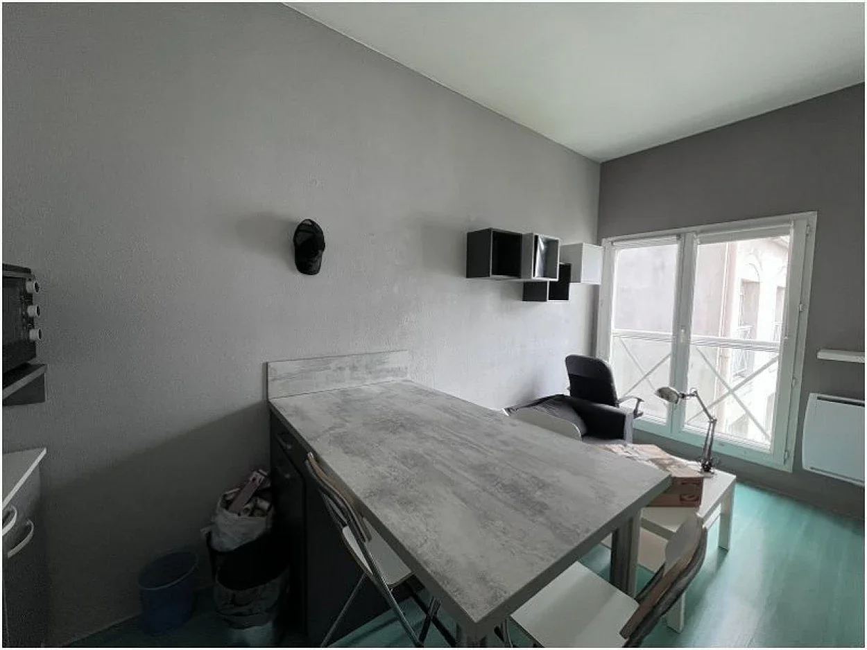 Flat Rue des Postes in Lille