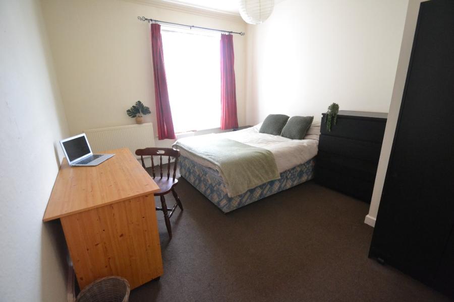 Flat Henry Road in Rushcliffe
