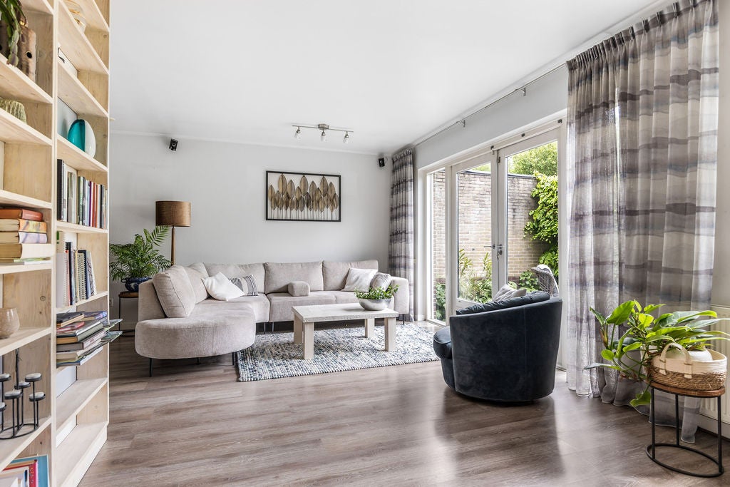 Hoekwoning te koop: Zeskanter 16, Sneek