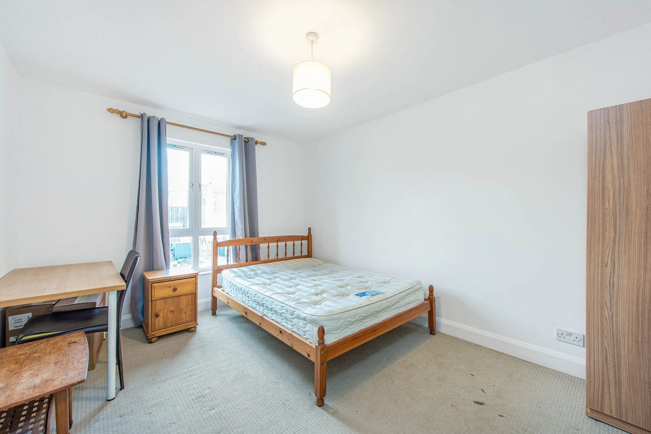Flat Durward Street in Greater London