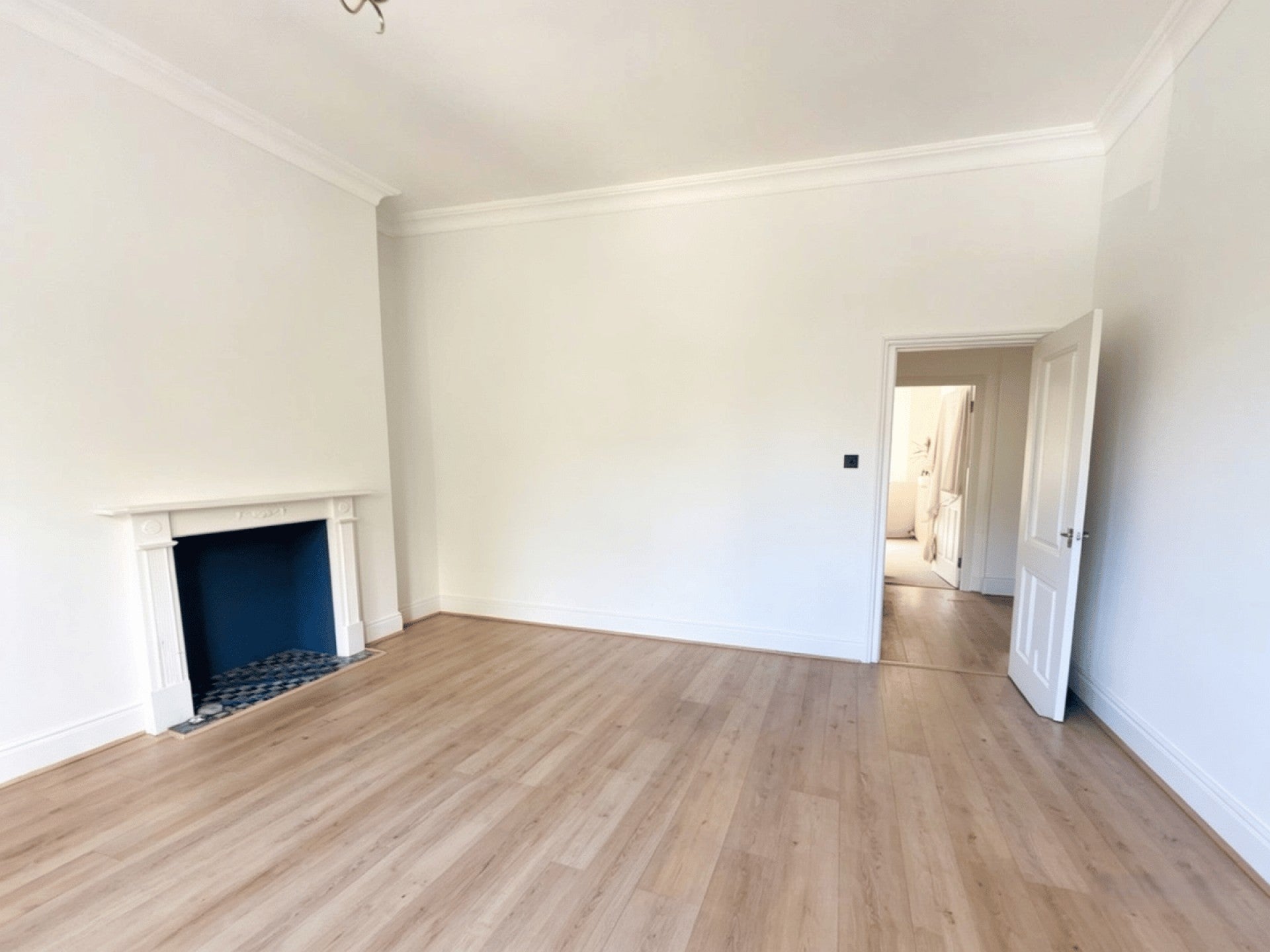 Flat Charles Road in St Leonards