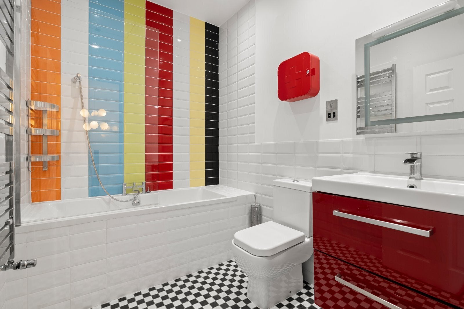 Flat Nevern Square in Greater London