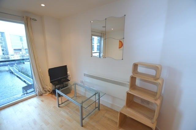 Flat Dockside in Leeds