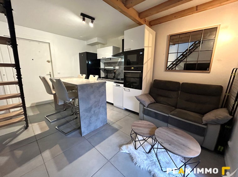 Appartement Route des Chenevières à Onnion