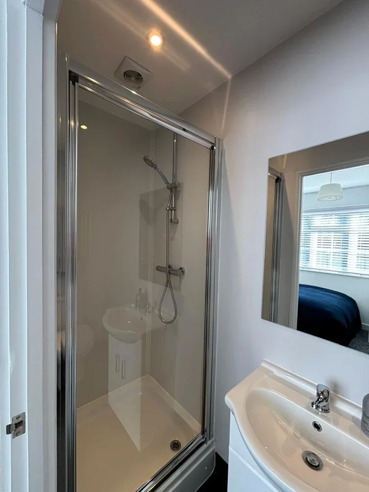 Room High Street in Dacorum