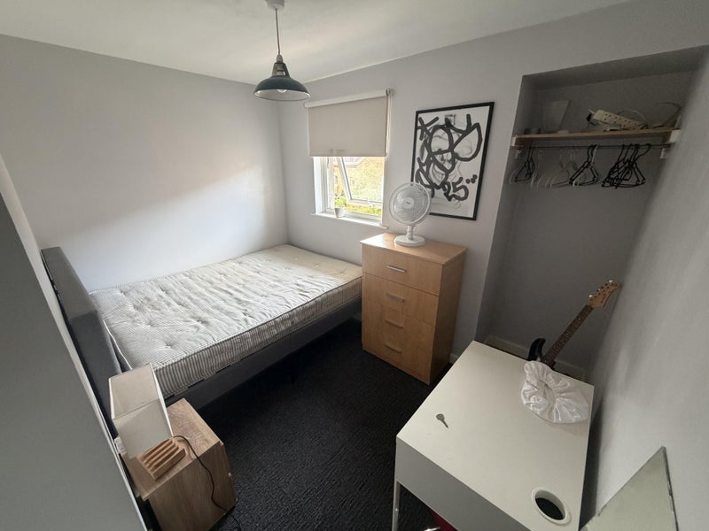 Room Blondin Street in Greater London