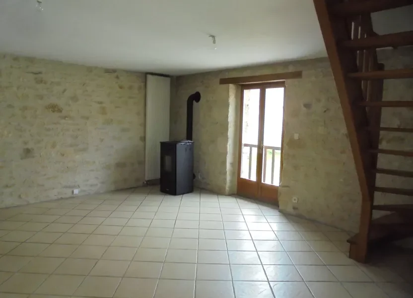 Appartement Rue du Chapitre à Festieux