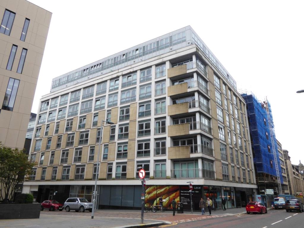 Flat Albion Street in Glasgow