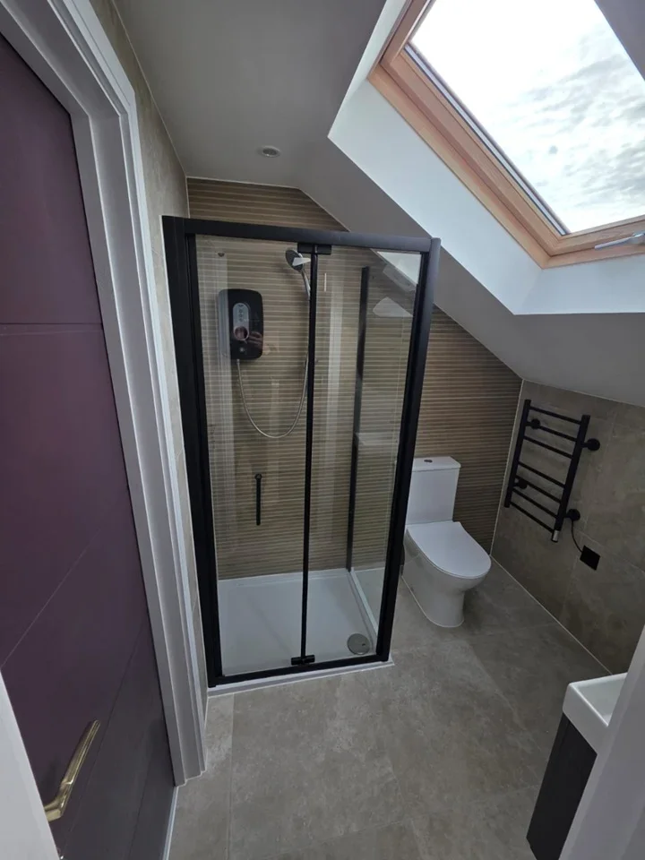 Room Milton Road in Grays