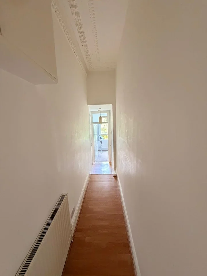 Flat Pepys Road in Greater London