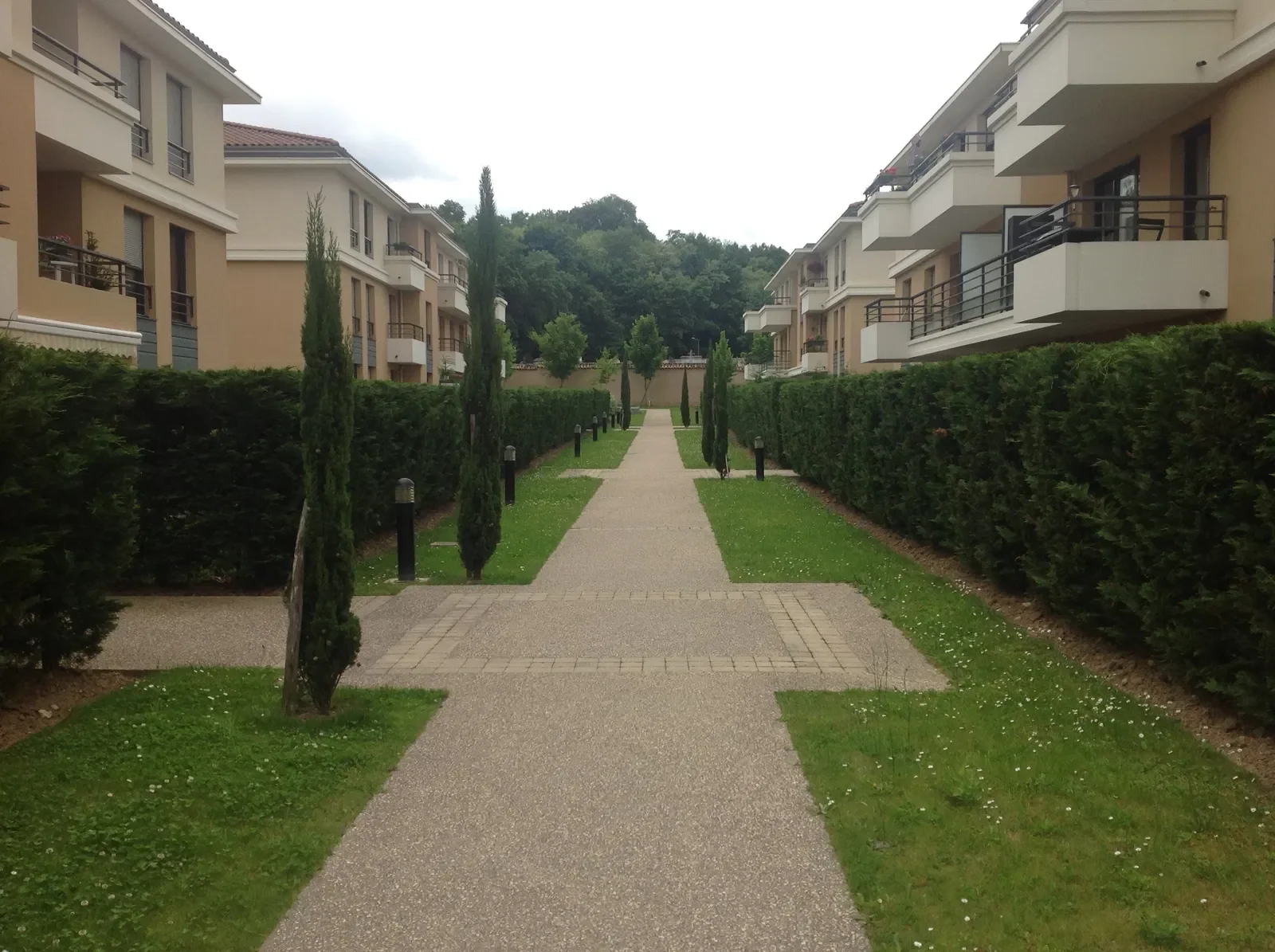 Chambre Route du Bruissin à Francheville