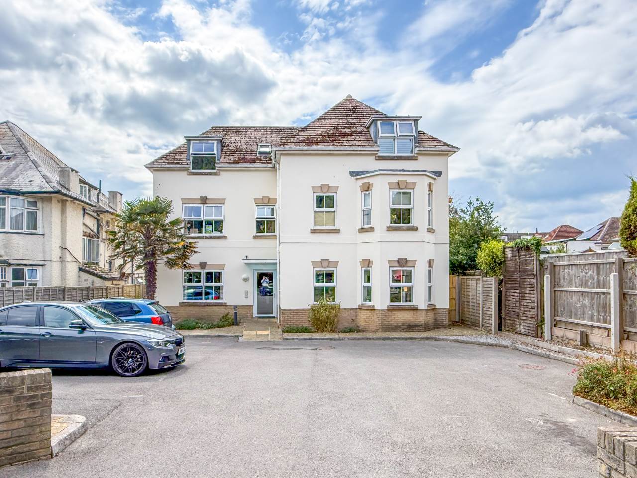 Flat Belle Vue Road in Bournemouth