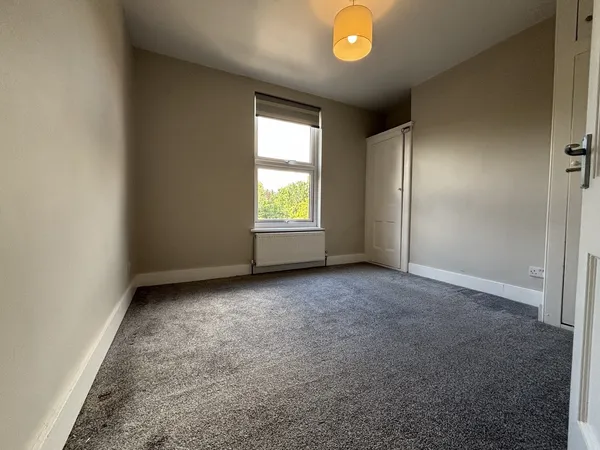 Flat Vicarage Road in Maidstone